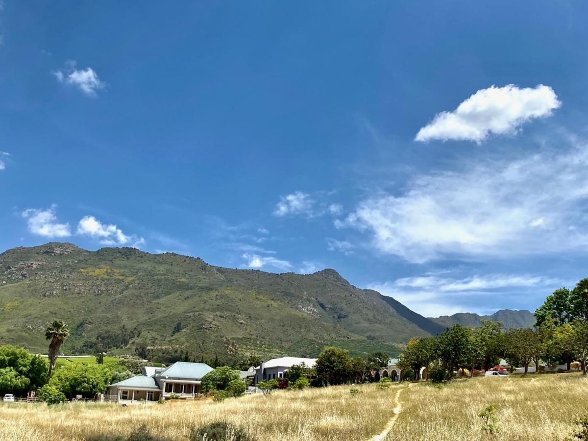 1 Royal Street Guesthouse Riebeek-Kasteel Eksteriør billede