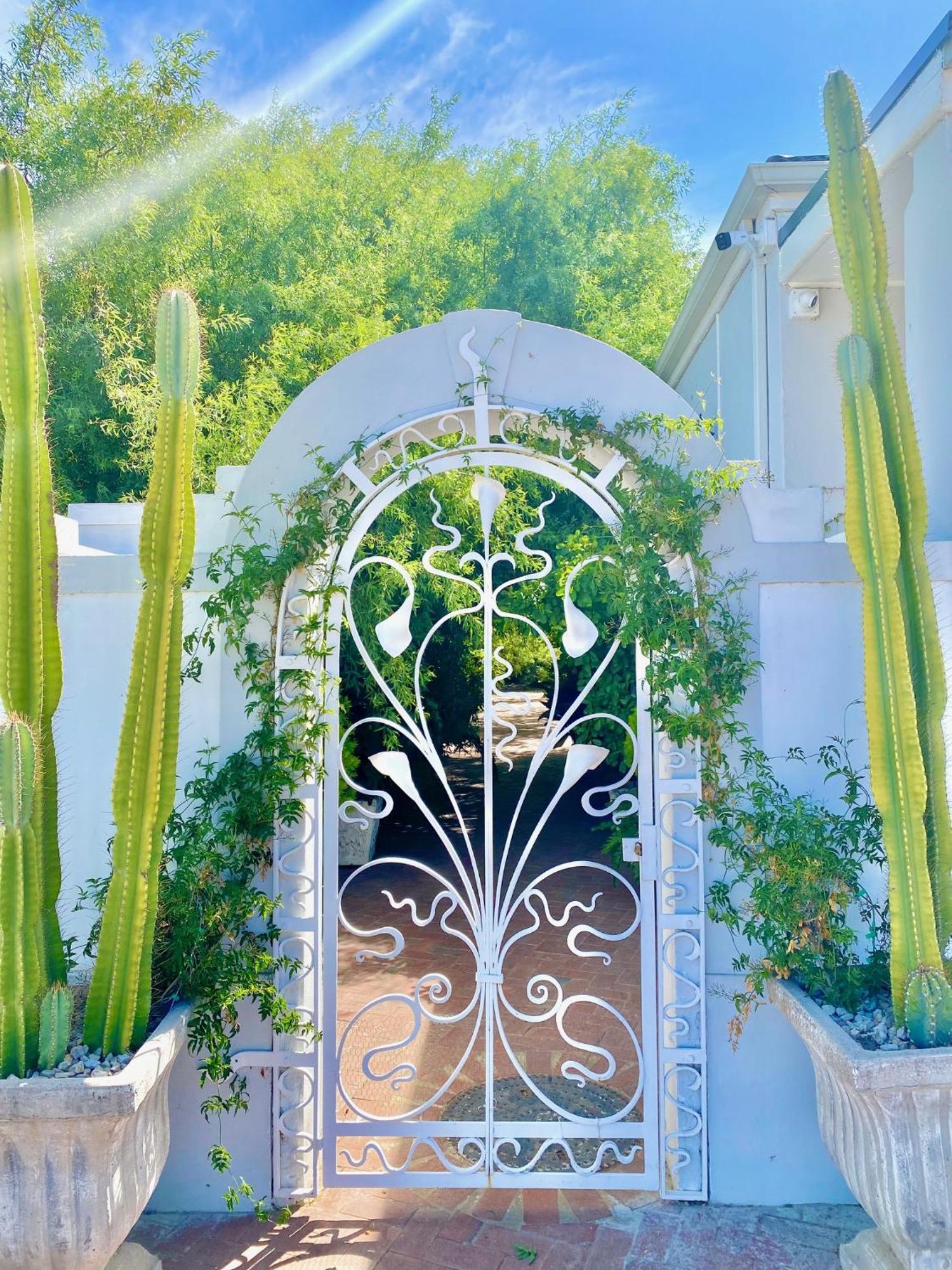 1 Royal Street Guesthouse Riebeek-Kasteel Eksteriør billede