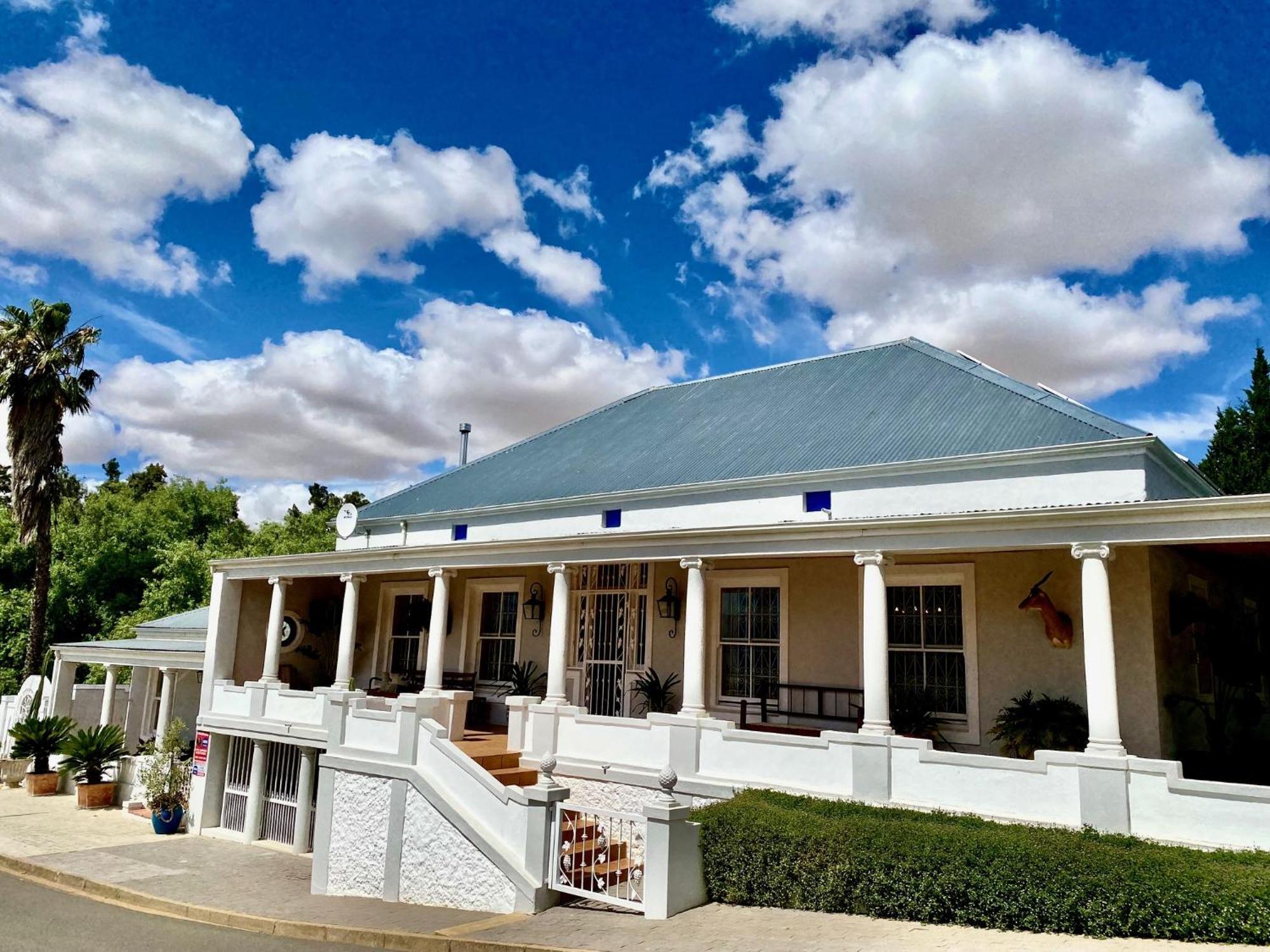1 Royal Street Guesthouse Riebeek-Kasteel Eksteriør billede