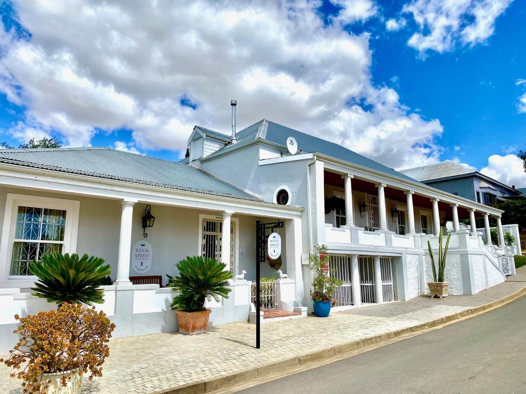 1 Royal Street Guesthouse Riebeek-Kasteel Eksteriør billede